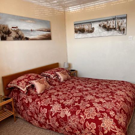 Shazzamm Appartement New Quay Buitenkant foto